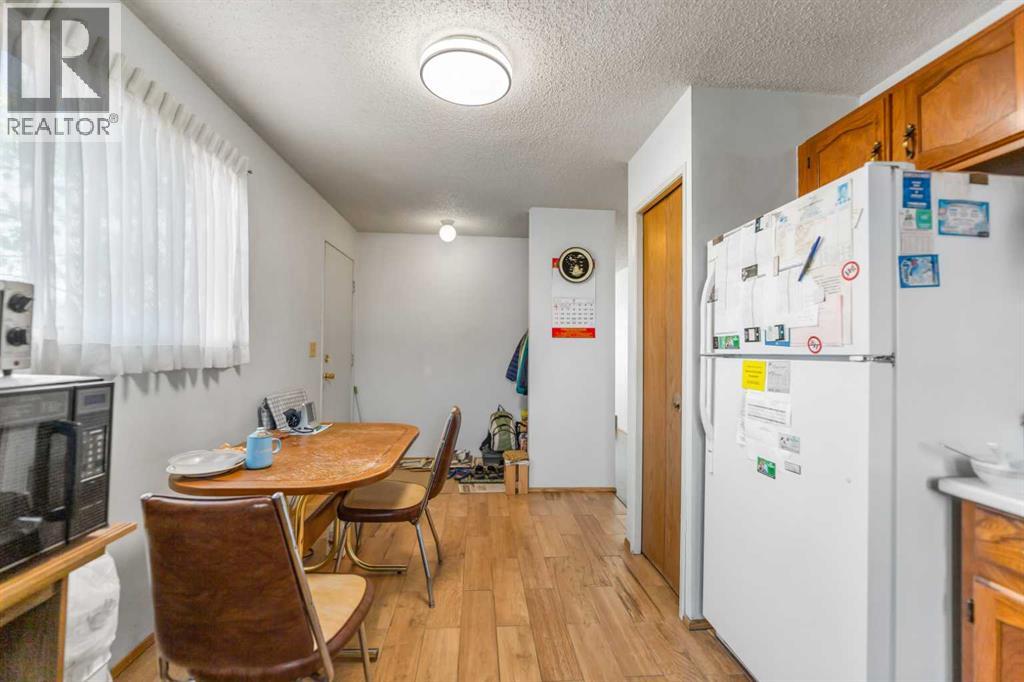 6772 Temple Drive NE, Calgary, Alberta  T1Y 5E6 - Photo 6 - A2333375