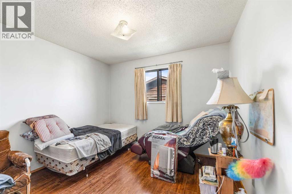 6772 Temple Drive NE, Calgary, Alberta  T1Y 5E6 - Photo 11 - A2333375