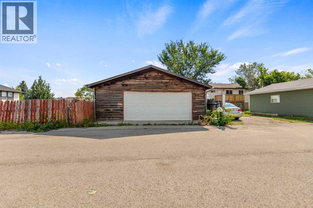 6772 Temple Drive NE, Calgary, Alberta  T1Y 5E6 - Photo 26 - A2333375