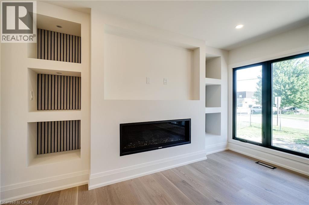 24 Royce Avenue, Stoney Creek, Ontario  L8G 3B5 - Photo 11 - 40853578