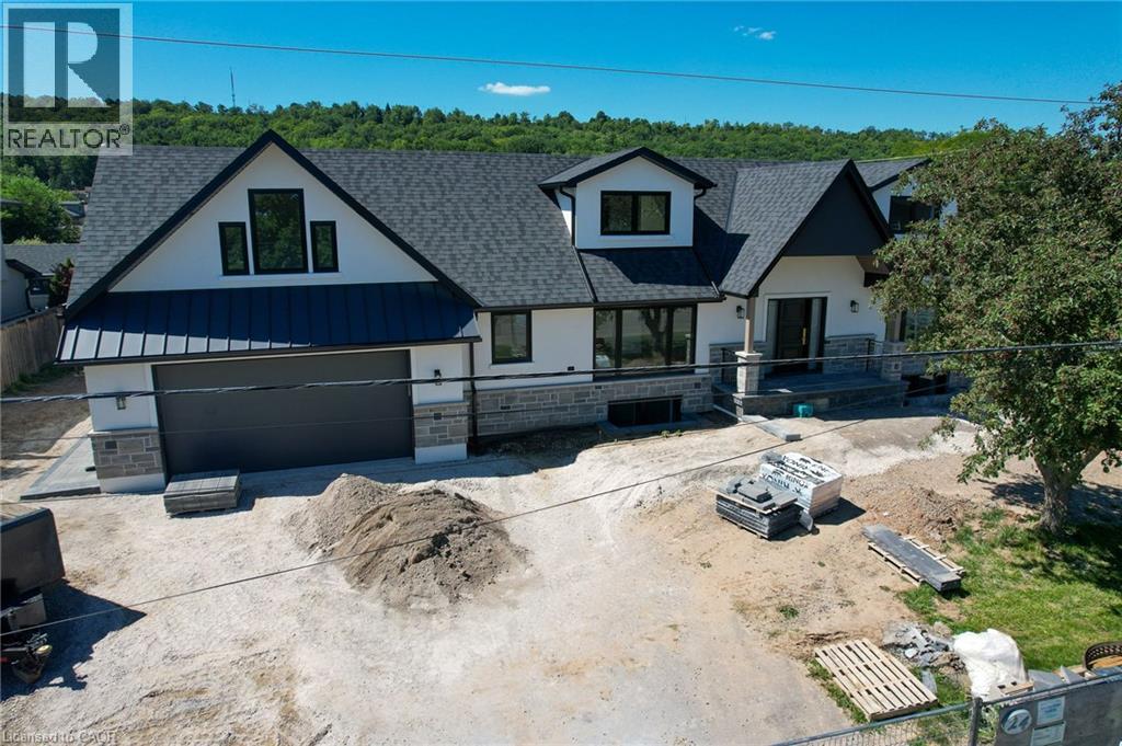 24 Royce Avenue, Stoney Creek, Ontario  L8G 3B5 - Photo 4 - 40853578