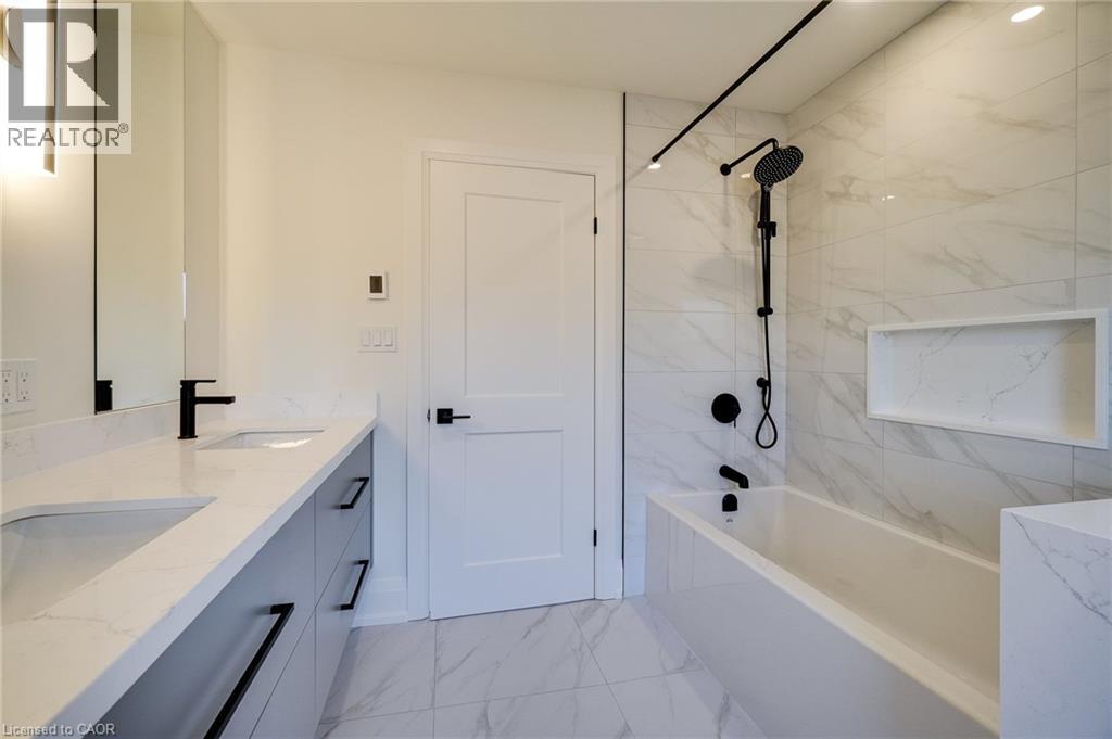 24 Royce Avenue, Stoney Creek, Ontario  L8G 3B5 - Photo 47 - 40853578
