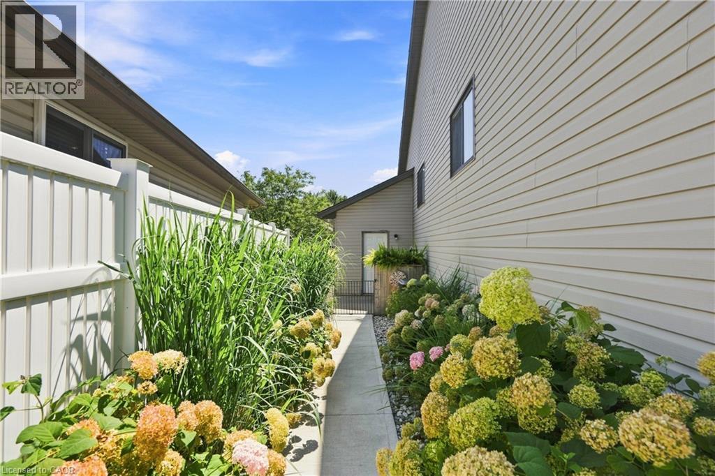 202 Wellbrook Boulevard, Welland, Ontario  L3C 7M9 - Photo 32 - 40853591