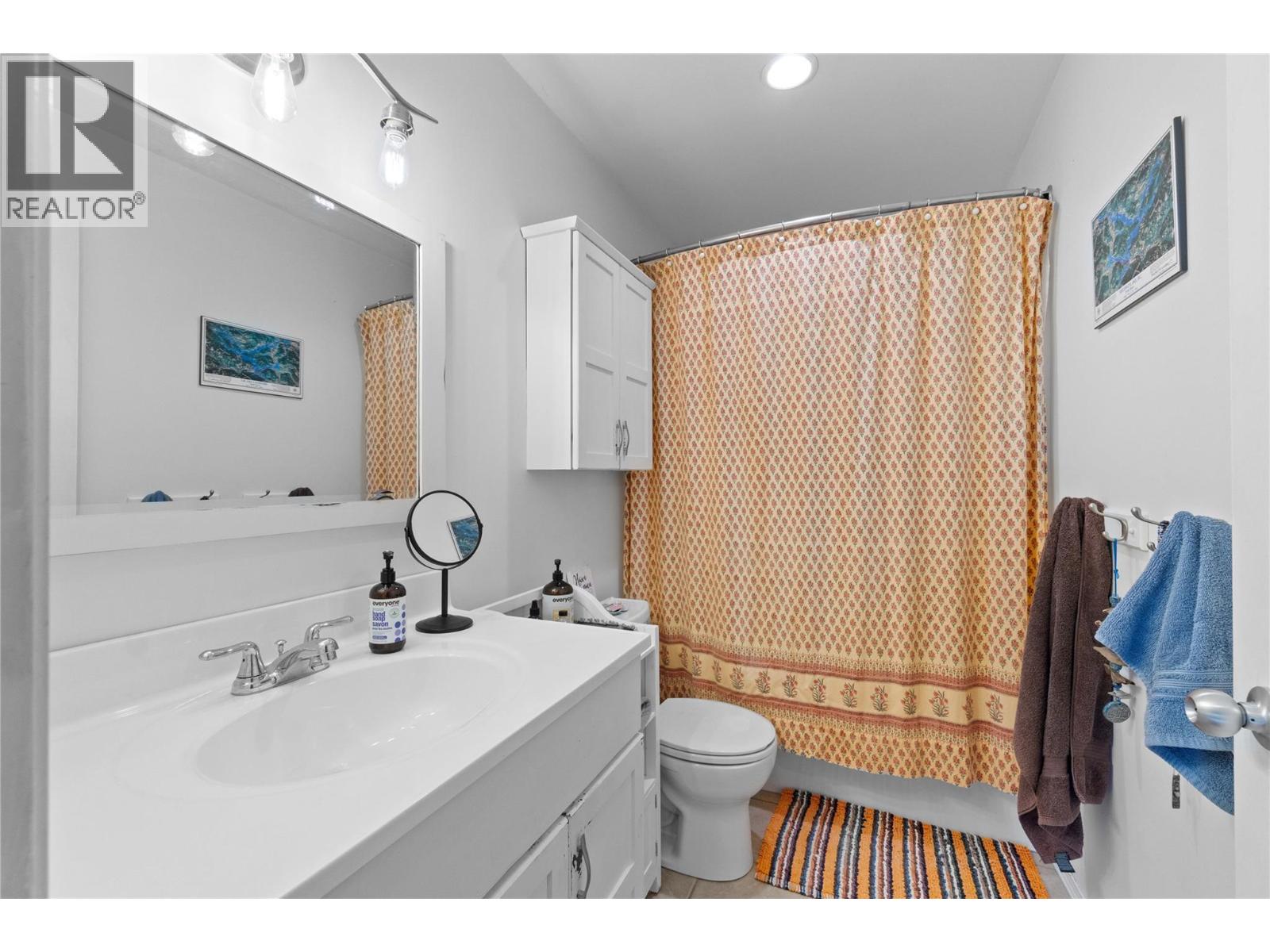 4421 73 Avenue NE, Salmon Arm, British Columbia  V0E 1K0 - Photo 42 - 10394863