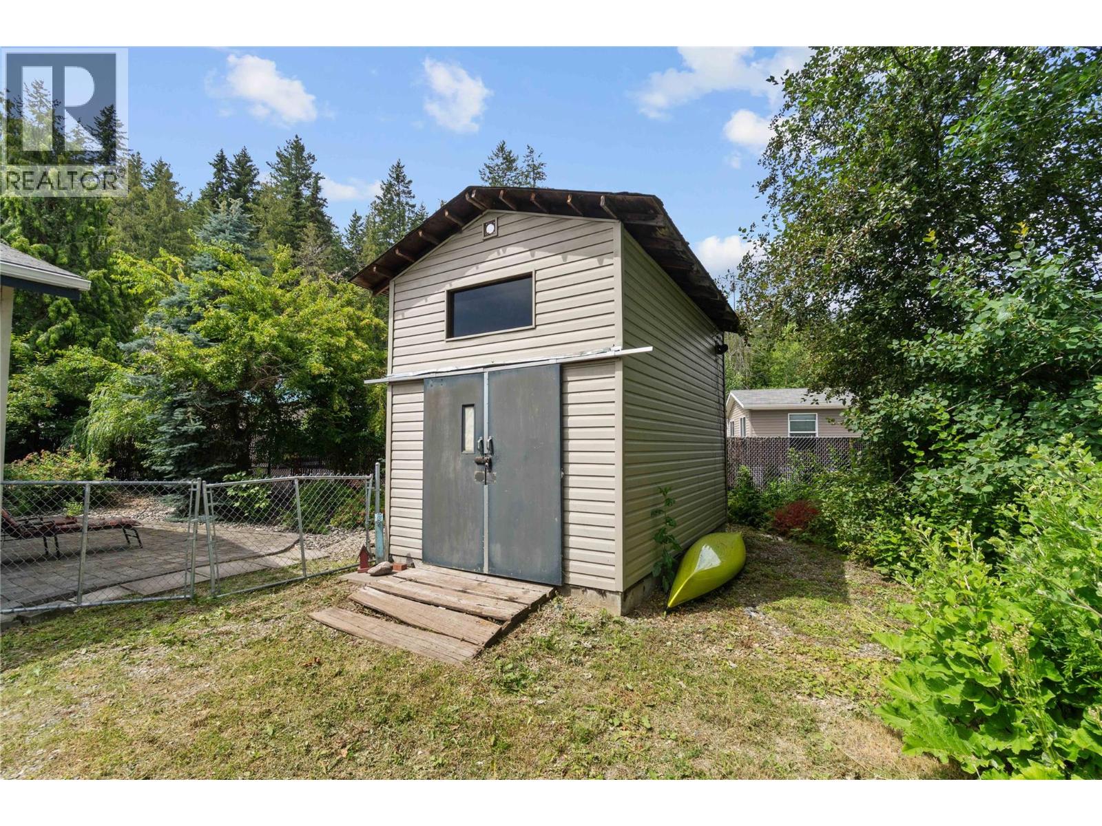 4421 73 Avenue NE, Salmon Arm, British Columbia  V0E 1K0 - Photo 58 - 10394863