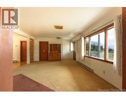 6350 Lakeshore Drive NE