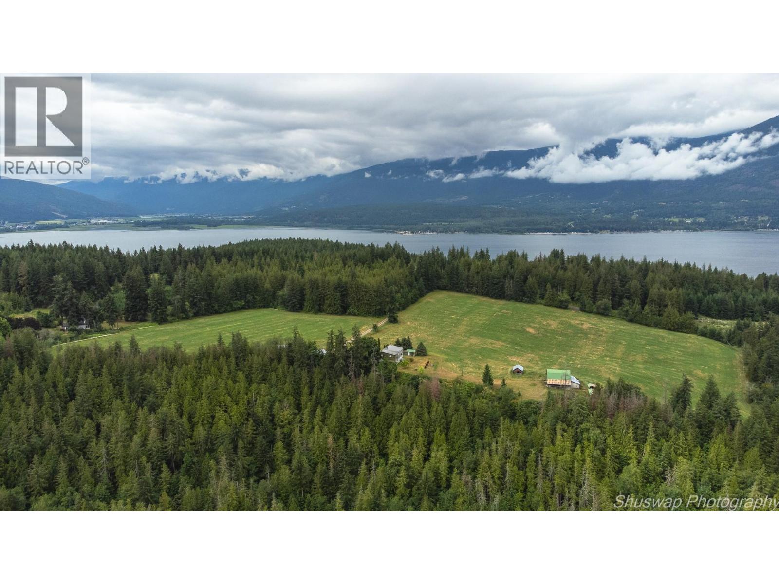 6350 Lakeshore Drive NE, Salmon Arm, British Columbia  V1E 4N1 - Photo 40 - 10396361