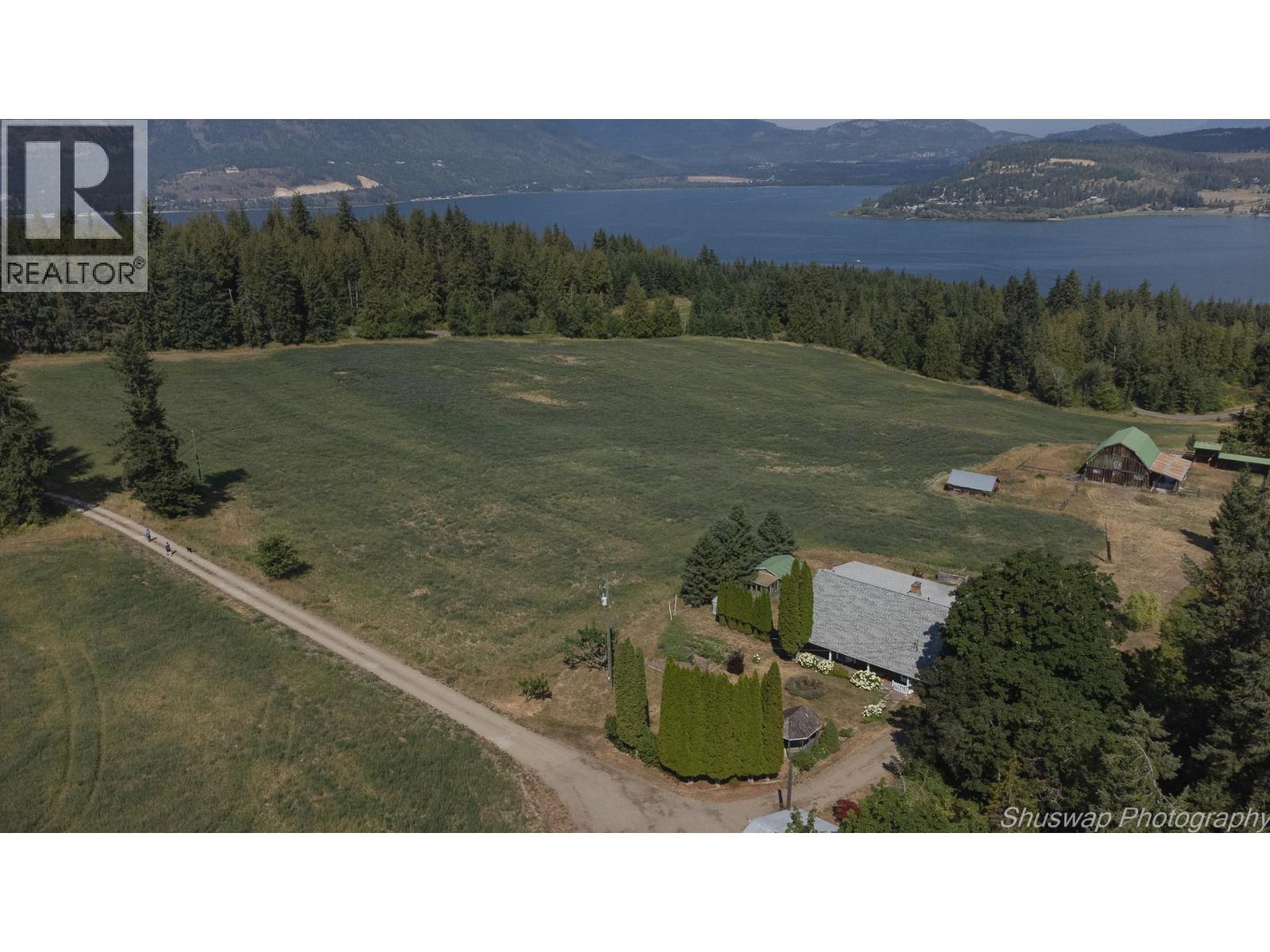 6350 Lakeshore Drive NE, Salmon Arm, British Columbia  V1E 4N1 - Photo 46 - 10396361