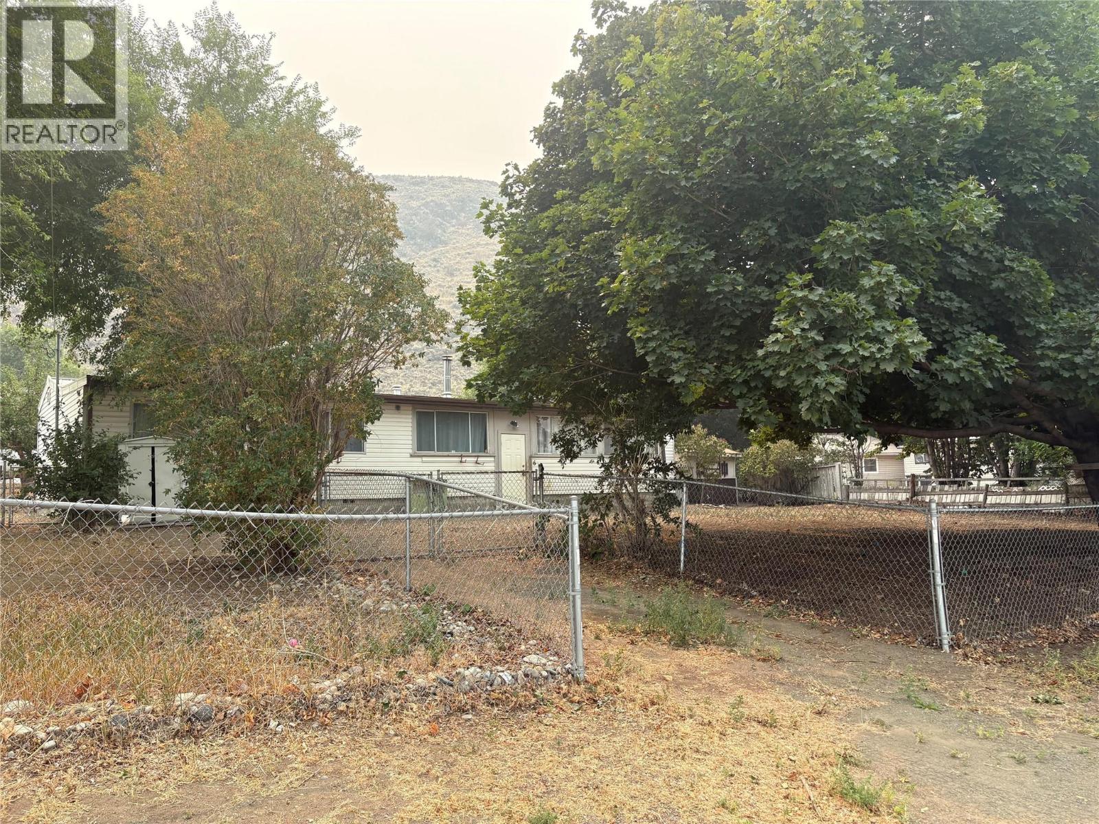 6896 Watson  E Drive, Kamloops, British Columbia  V0K 2P0 - Photo 3 - 10396373