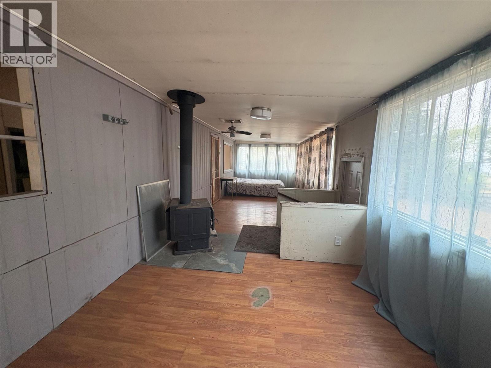 6896 Watson  E Drive, Kamloops, British Columbia  V0K 2P0 - Photo 8 - 10396373