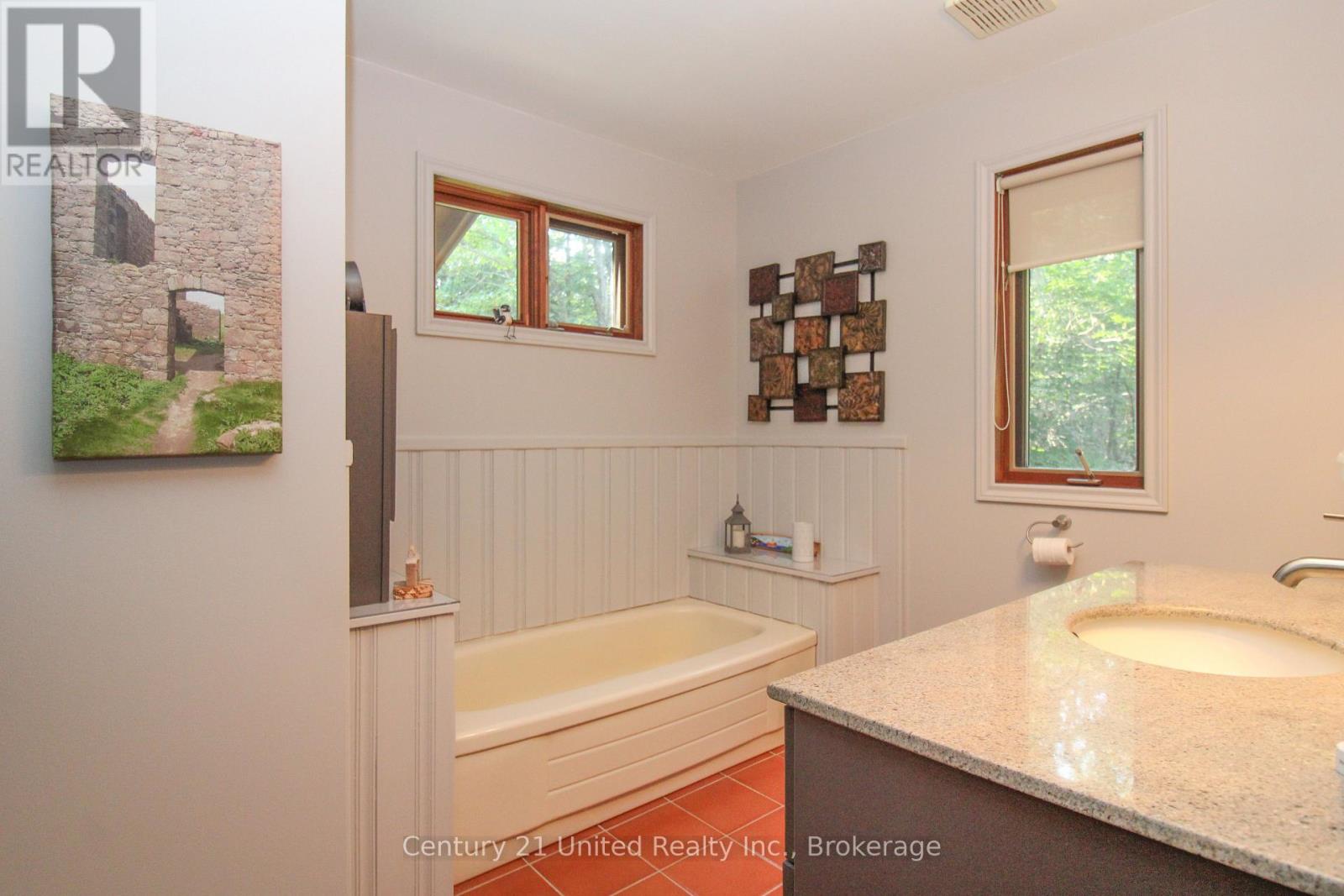 395 Sawmill Road, Douro-Dummer, Ontario  K0L 2H0 - Photo 14 - X13641574