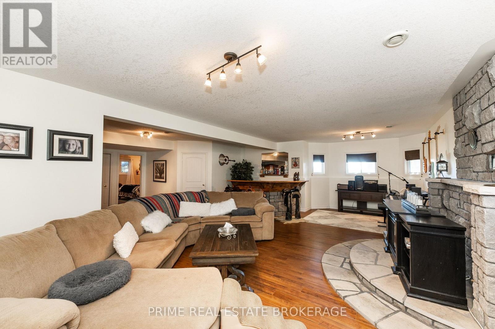 14273 Graham Road, West Elgin, Ontario  N0L 2P0 - Photo 29 - X13641722