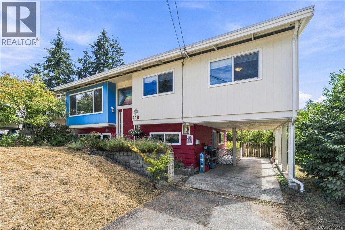 448 Lenhart Ave, Nanaimo, British Columbia