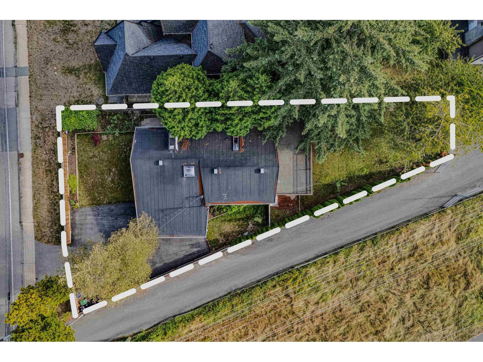9387 140 Street, Surrey, British Columbia  V3V 5Z3 - Photo 7 - R3152359