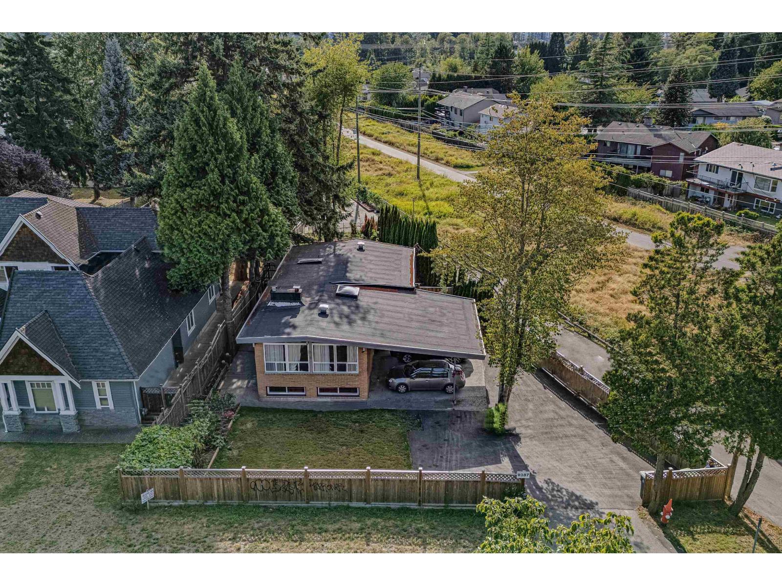 9387 140 Street, Surrey, British Columbia  V3V 5Z3 - Photo 6 - R3152359