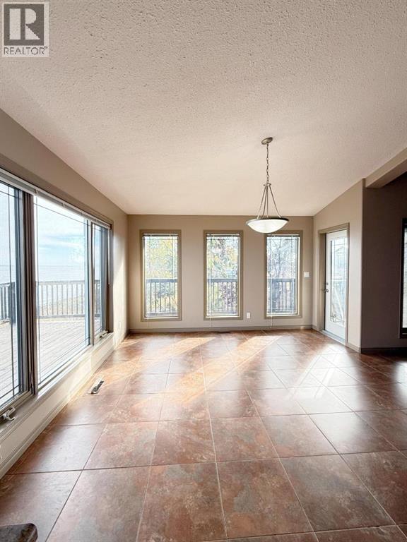 81 Peace River Avenue, Joussard, Alberta  T0G 1J0 - Photo 34 - A2259965