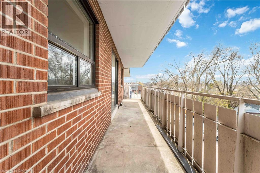 269 Parkdale Avenue N Unit# 403, Hamilton, Ontario  L8H 5X6 - Photo 11 - 40830329