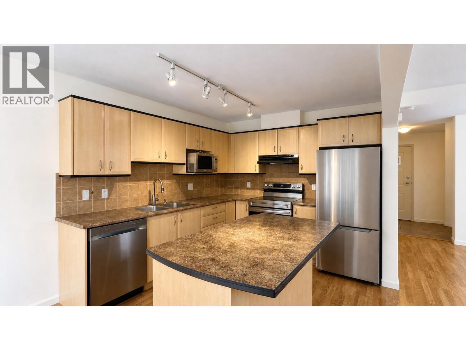 35 2351 Parkway Boulevard, Coquitlam, British Columbia  V3E 3P2 - Photo 15 - R3138882
