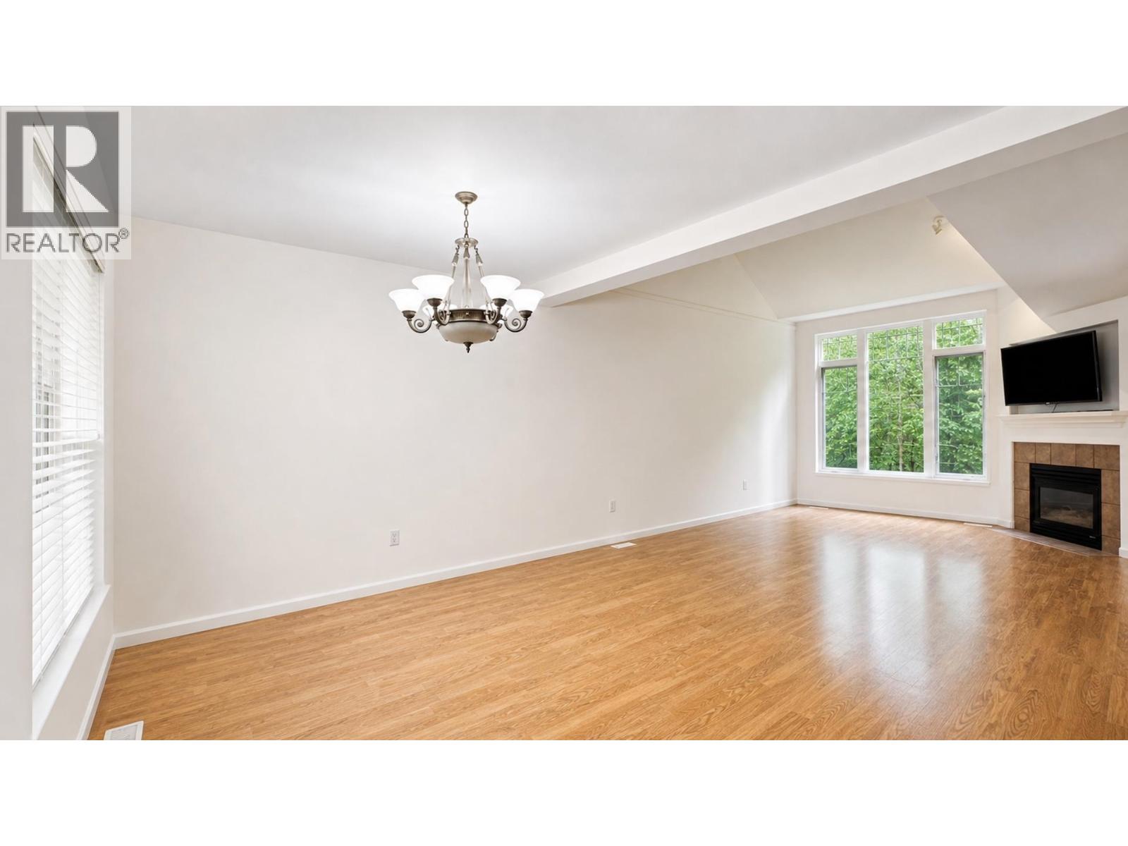 35 2351 Parkway Boulevard, Coquitlam, British Columbia  V3E 3P2 - Photo 8 - R3138882