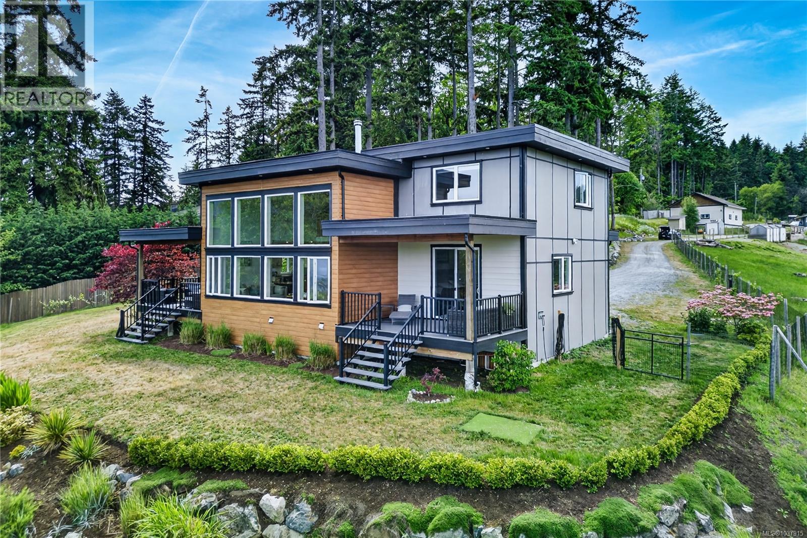 6499/6495 Doumont Rd, Nanaimo, British Columbia