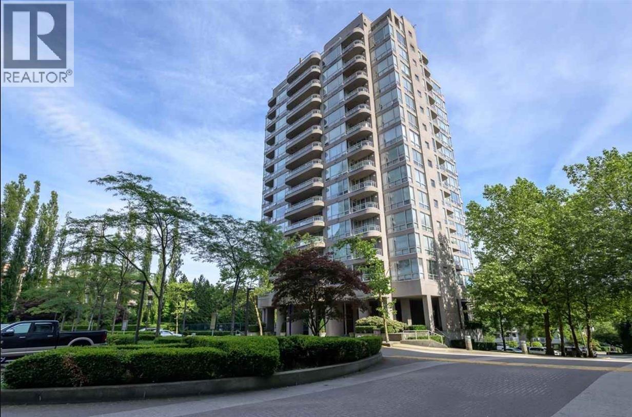 906 9623 Manchester Drive, Burnaby, British Columbia V3N 4Y8 - Photo 1 - R3152820