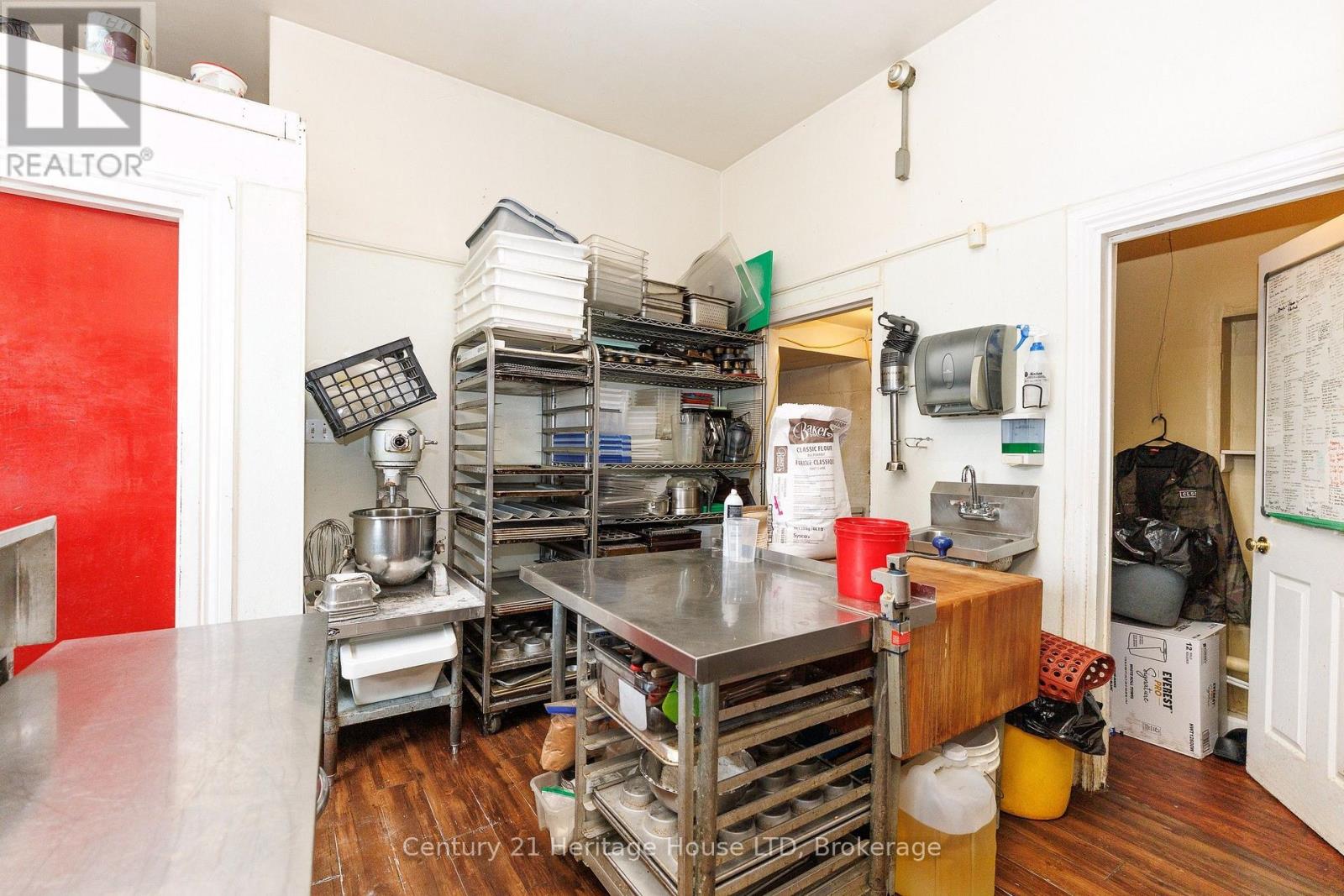 5204 King Street, Lincoln, Ontario  L0R 1B2 - Photo 37 - X13641548