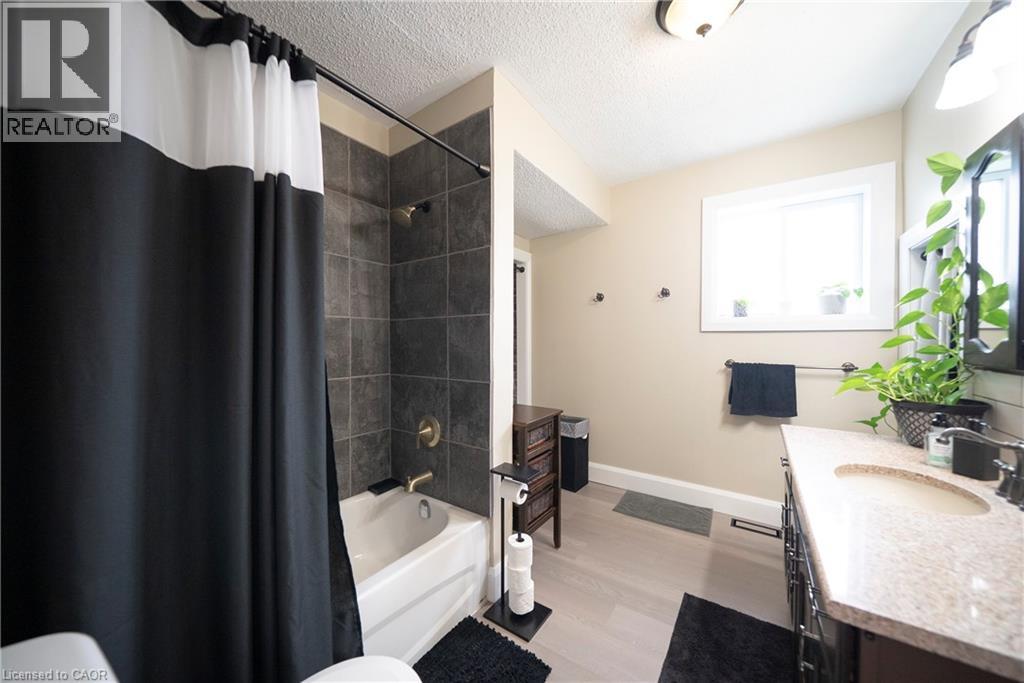 97 Mechanic Street W, Waterford, Ontario  N0E 1Y0 - Photo 24 - 40841272