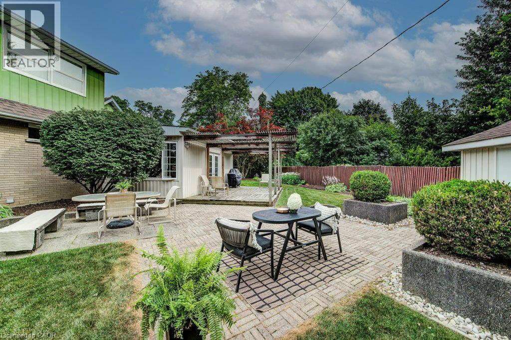 97 Somerset Crescent, Waterloo, Ontario  N2L 1N1 - Photo 4 - 40848510