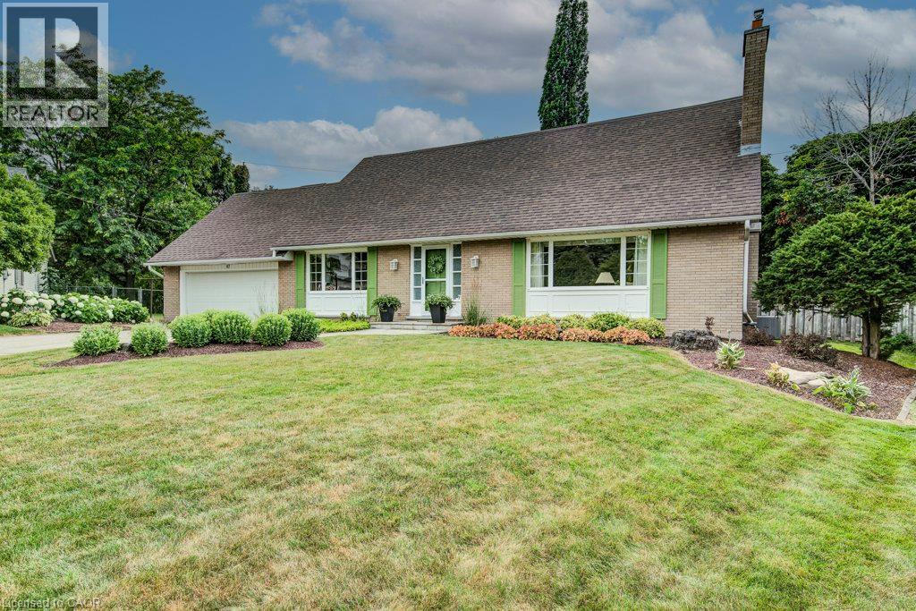 97 SOMERSET Crescent, Waterloo, Ontario