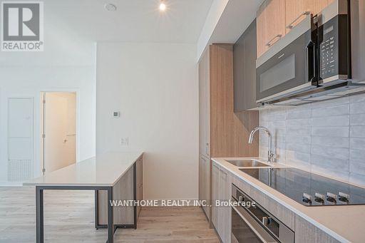 1018 - 30 Dreamers Way, Toronto, Ontario  M5A 2G5 - Photo 3 - C13641572