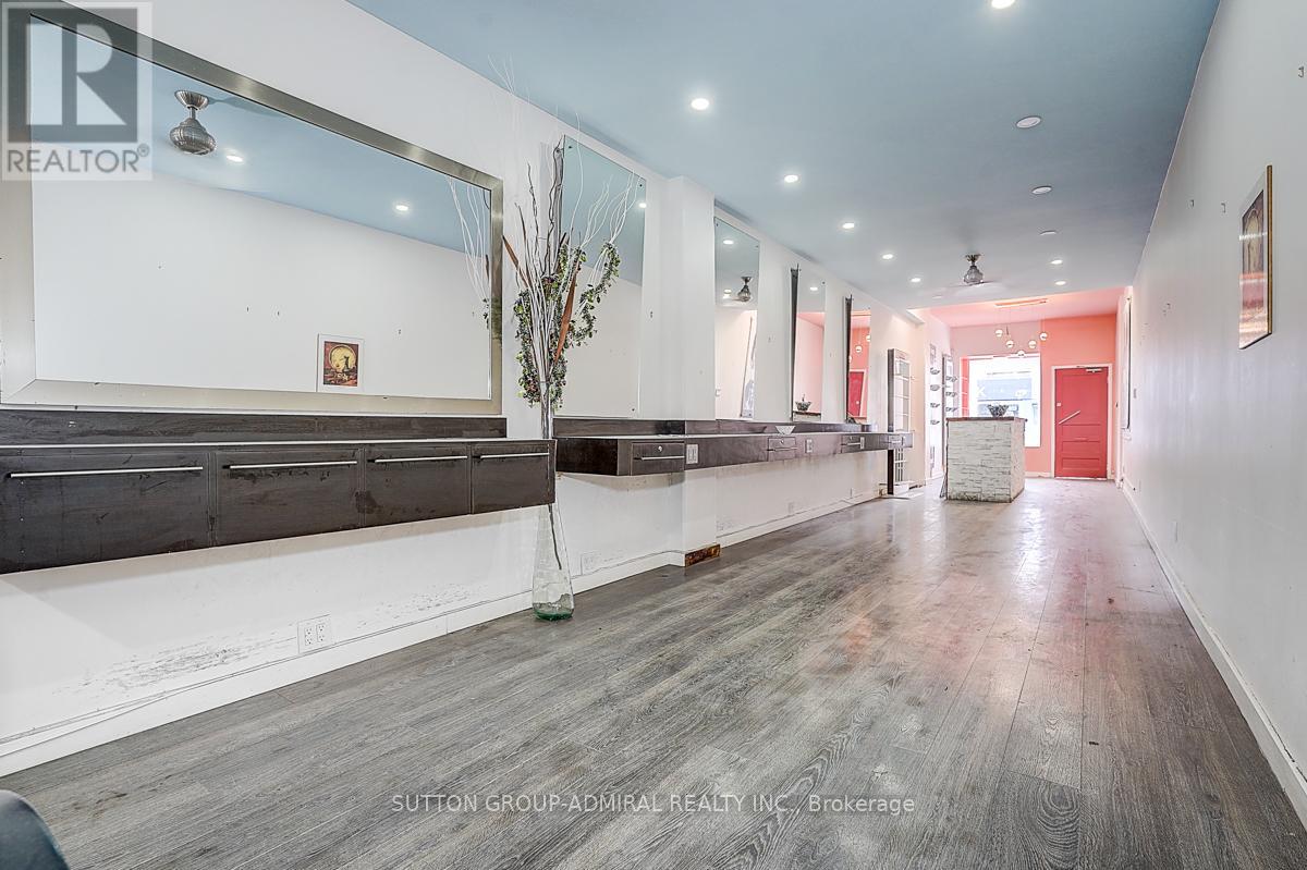 1184 Eglinton Avenue W, Toronto, Ontario  M6C 2E3 - Photo 25 - C13641642