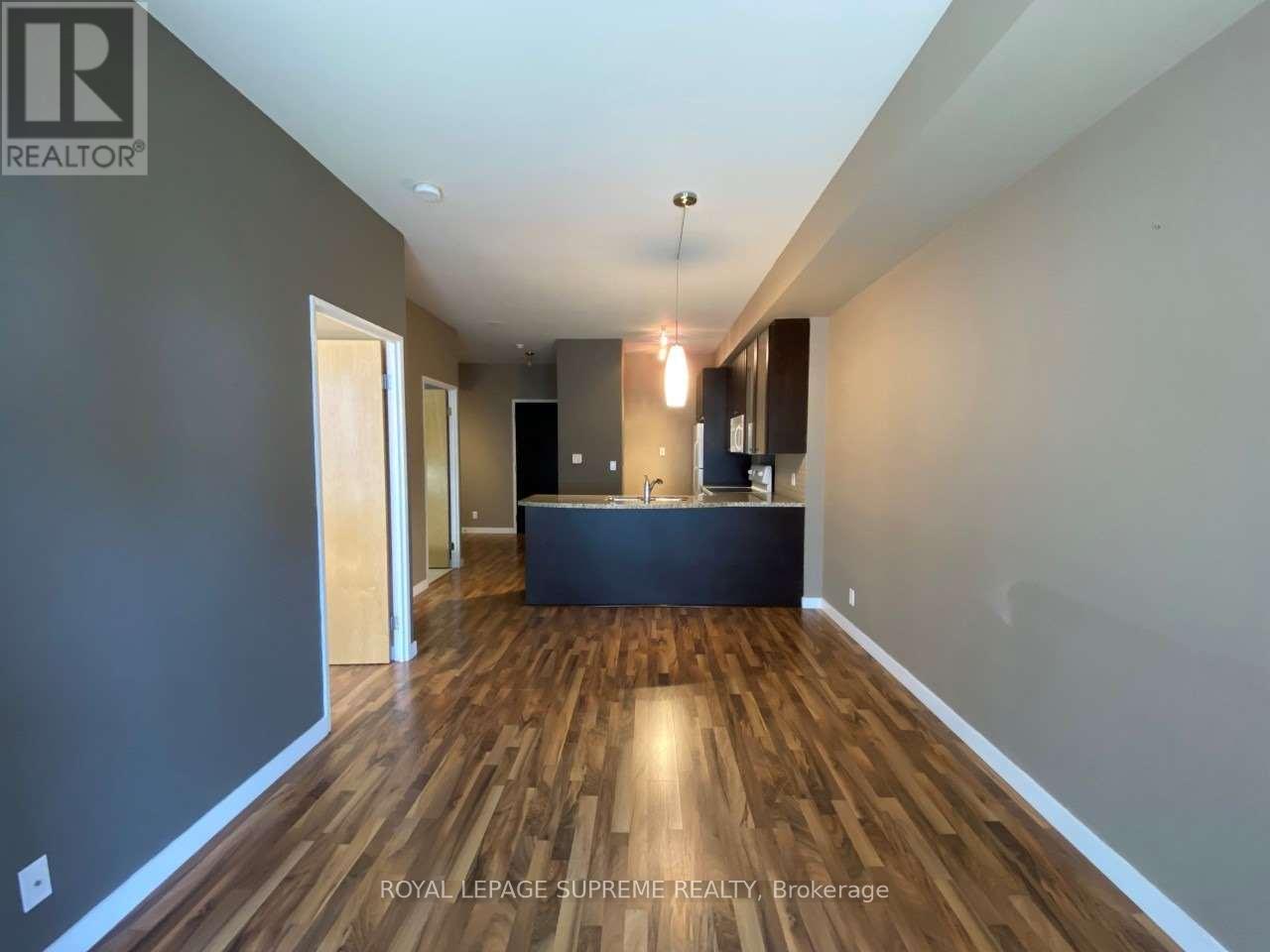 703 - 1005 KING STREET