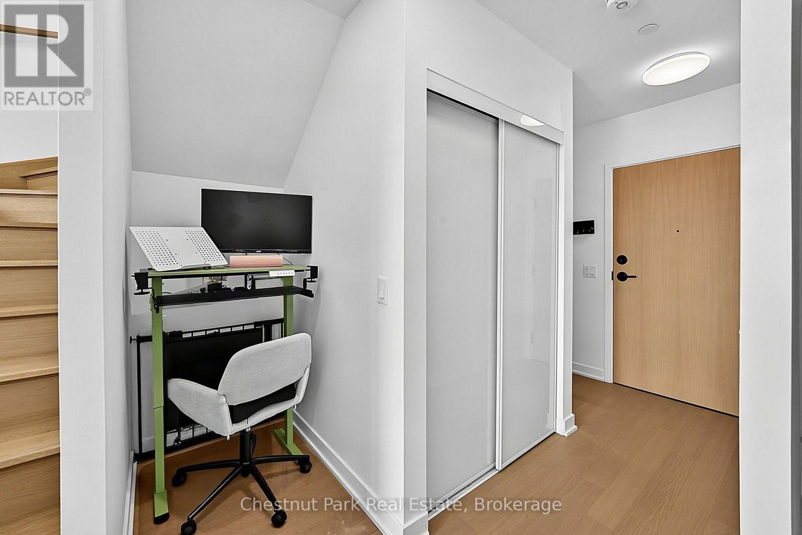 618 - 31 Huron Street, Collingwood, Ontario  L9Y 5T7 - Photo 32 - S13641626