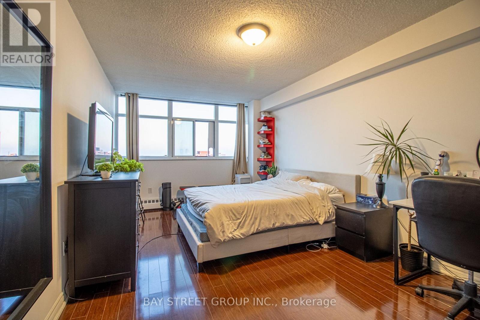1712 - 2050 Bridletowne Circle, Toronto, Ontario  M1W 2V5 - Photo 18 - E13641566