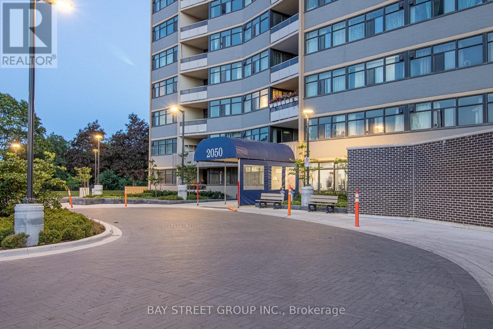 1712 - 2050 Bridletowne Circle, Toronto, Ontario  M1W 2V5 - Photo 2 - E13641566