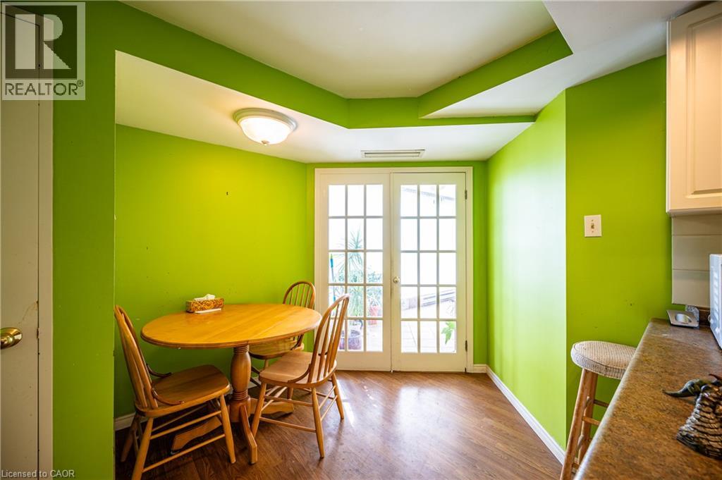 265 Westcourt Place Unit# 807, Waterloo, Ontario  N2L 6E4 - Photo 17 - 40852874