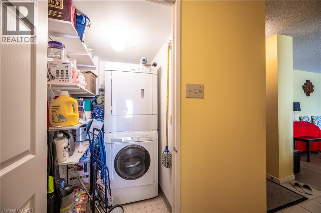 265 Westcourt Place Unit# 807, Waterloo, Ontario  N2L 6E4 - Photo 21 - 40852874