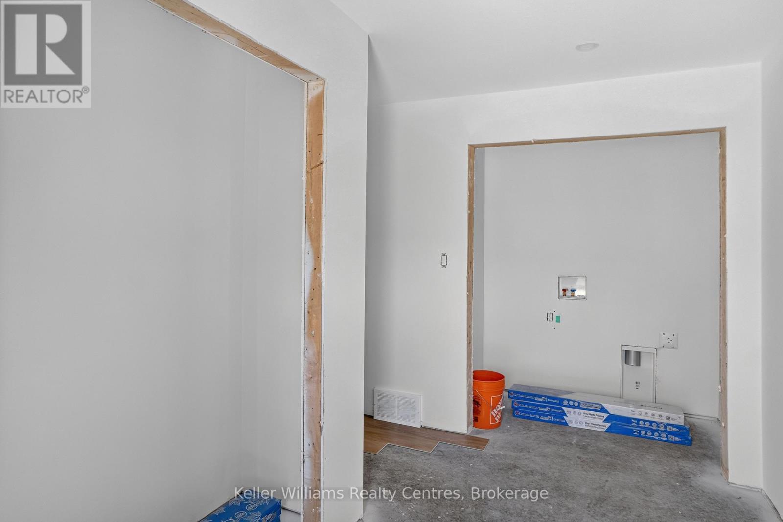 665 Watson Street, South Bruce Peninsula, Ontario  N0H 2T0 - Photo 7 - X13641590