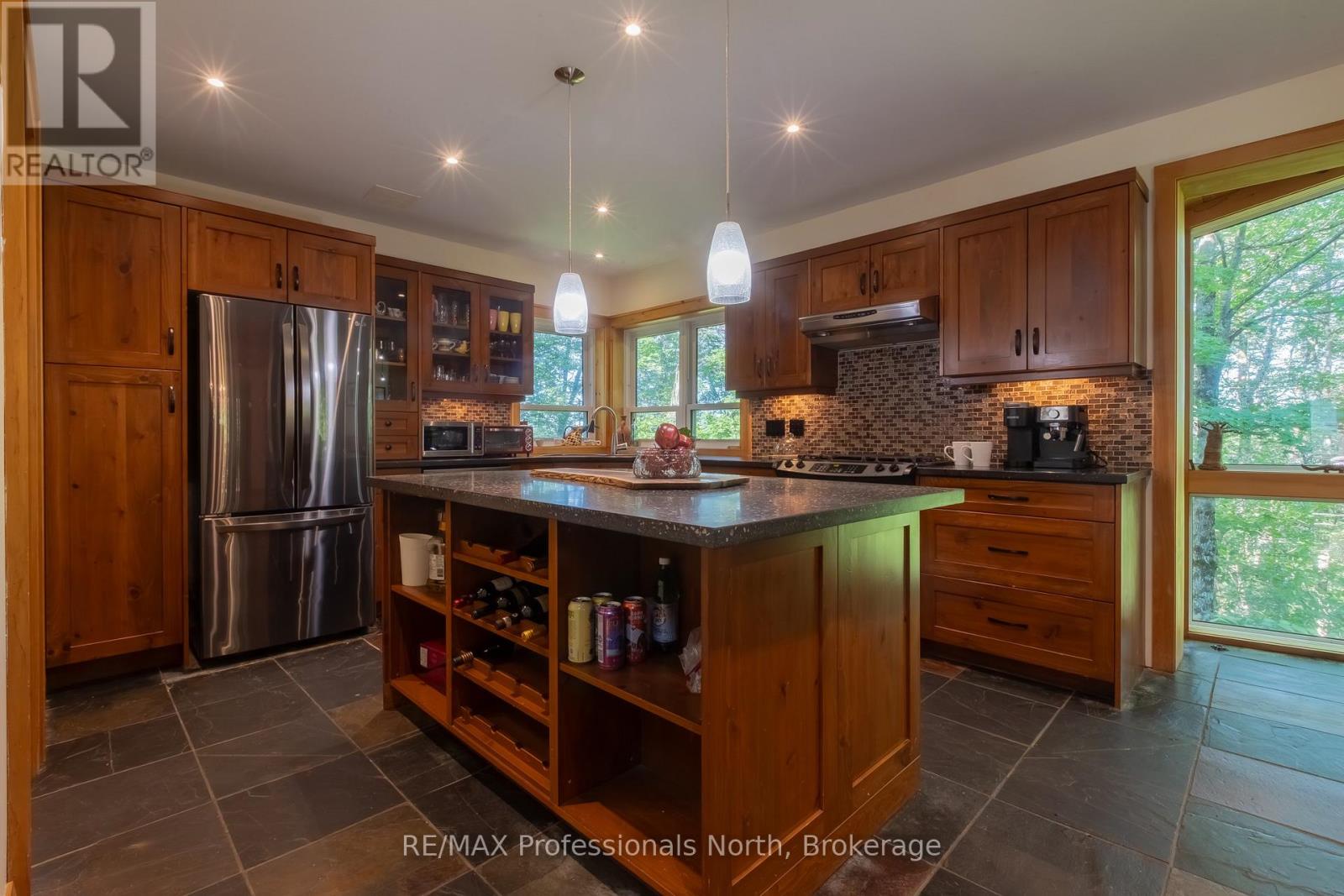 1756 Brunel Road, Huntsville, Ontario  P1H 2J3 - Photo 21 - X13641596