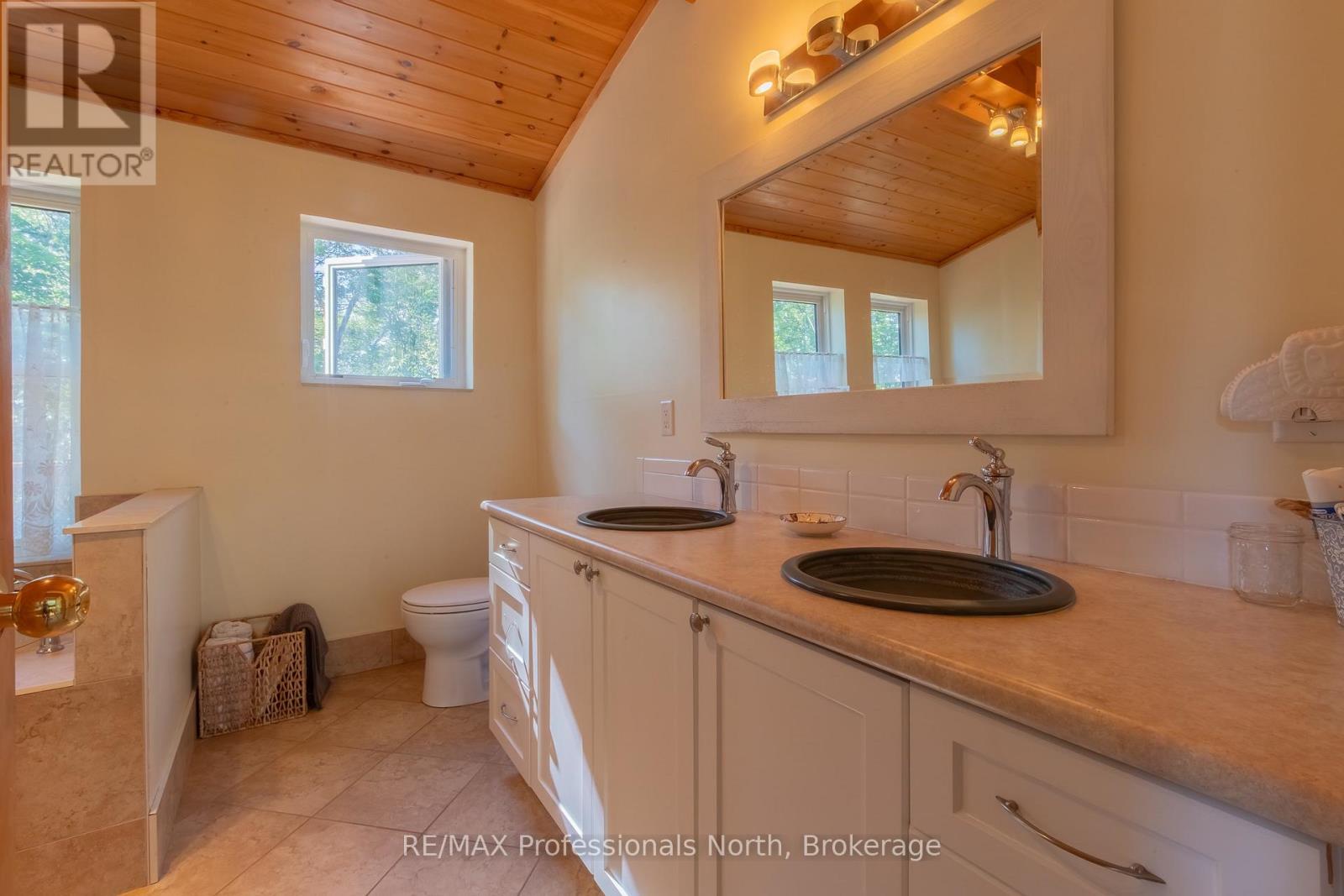 1756 Brunel Road, Huntsville, Ontario  P1H 2J3 - Photo 36 - X13641596