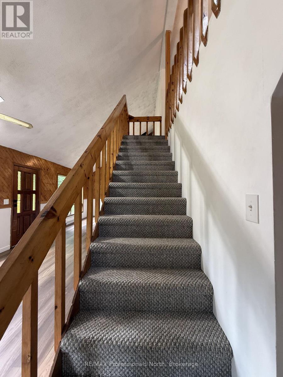 1125 Fairy Falls Road, Lake Of Bays, Ontario  P0B 1A0 - Photo 19 - X13641698