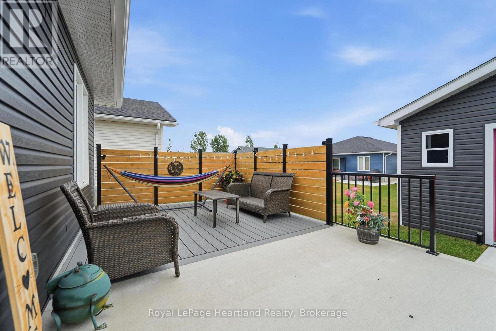251 Lakebreeze Drive, Ashfield-Colborne-Wawanosh, Ontario  N7A 0B9 - Photo 22 - X13641750