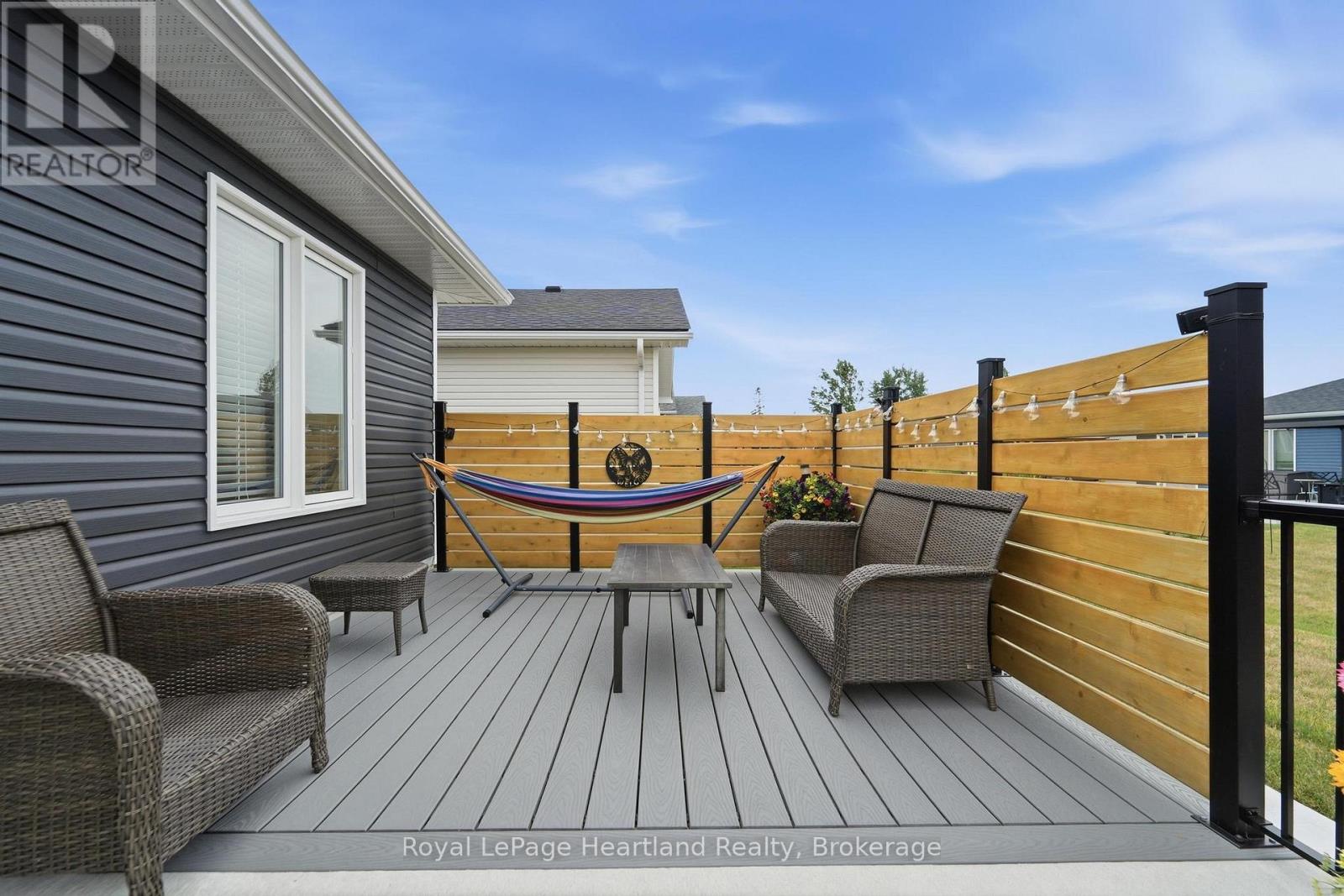 251 Lakebreeze Drive, Ashfield-Colborne-Wawanosh, Ontario  N7A 0B9 - Photo 23 - X13641750