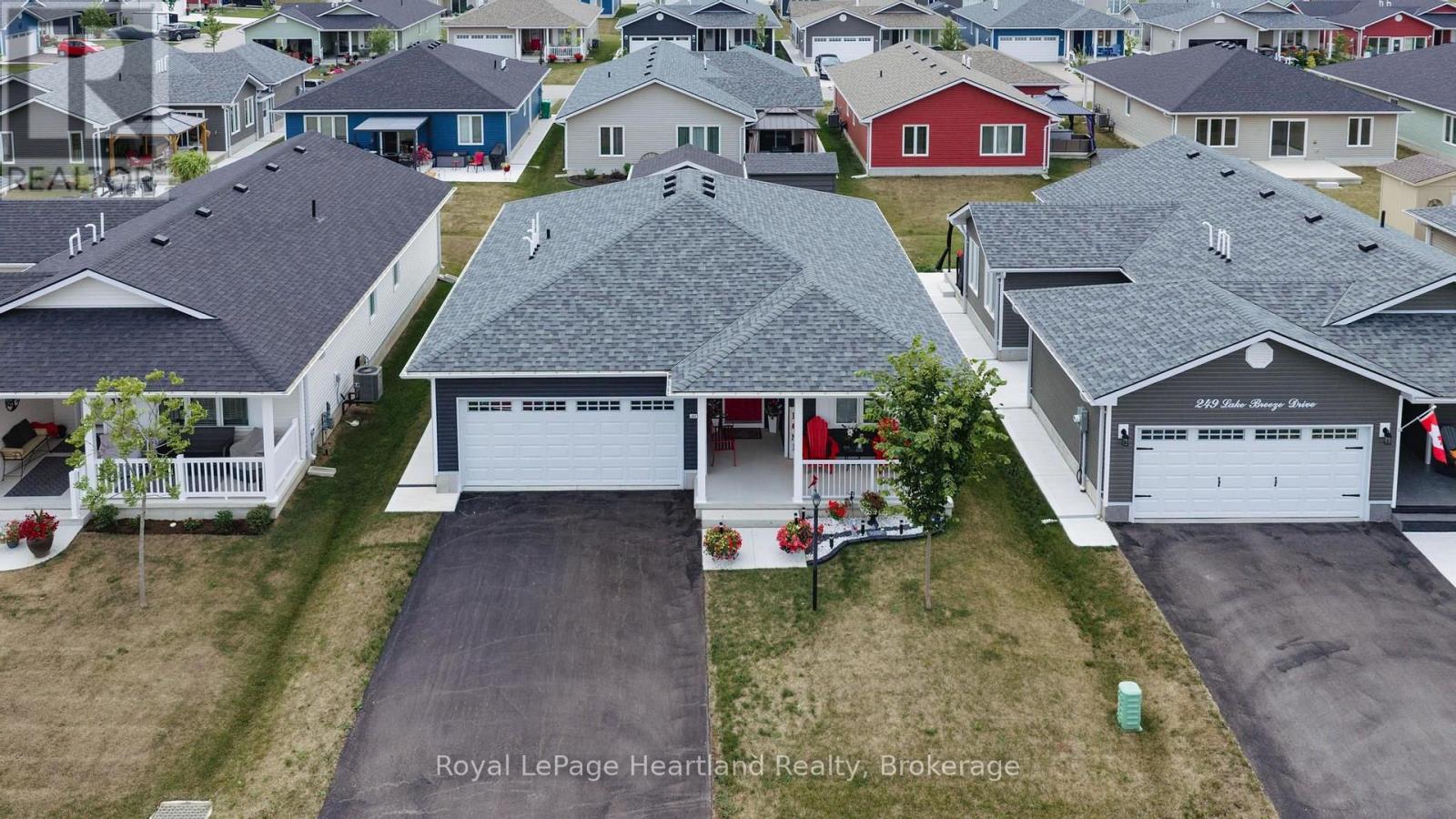 251 Lakebreeze Drive, Ashfield-Colborne-Wawanosh, Ontario  N7A 0B9 - Photo 28 - X13641750