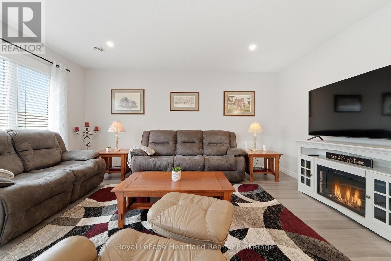 251 Lakebreeze Drive, Ashfield-Colborne-Wawanosh, Ontario  N7A 0B9 - Photo 9 - X13641750