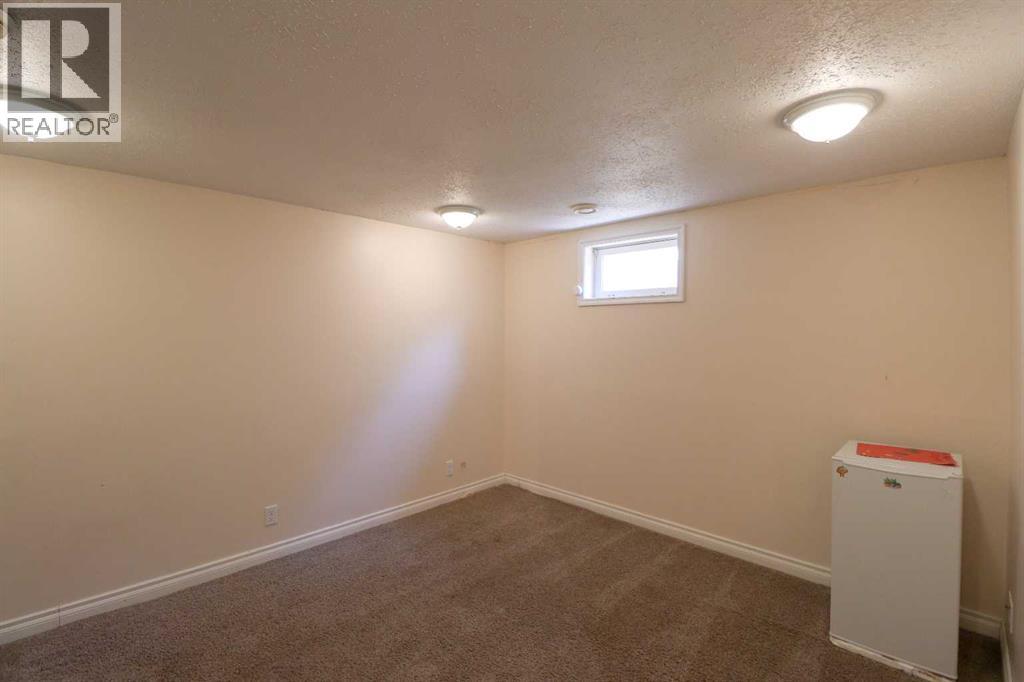 71 Laval Boulevard W, Lethbridge, Alberta  T1K 4E1 - Photo 21 - A2334874