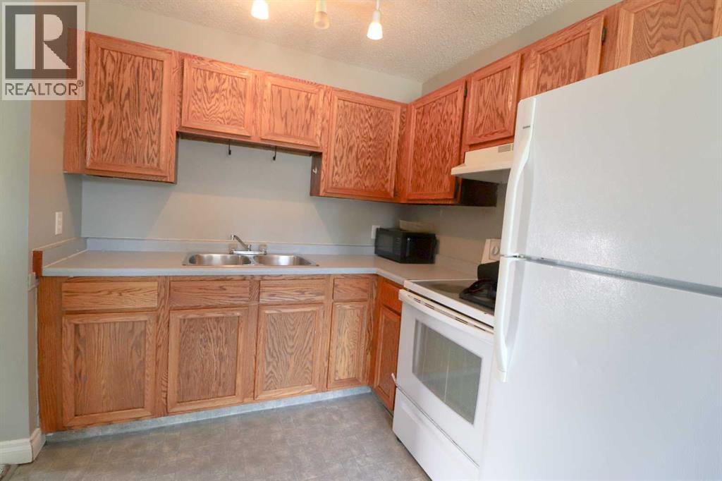 71 Laval Boulevard W, Lethbridge, Alberta  T1K 4E1 - Photo 8 - A2334874