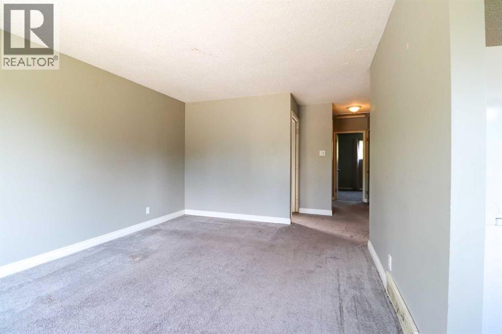 71 Laval Boulevard W, Lethbridge, Alberta  T1K 4E1 - Photo 5 - A2334874
