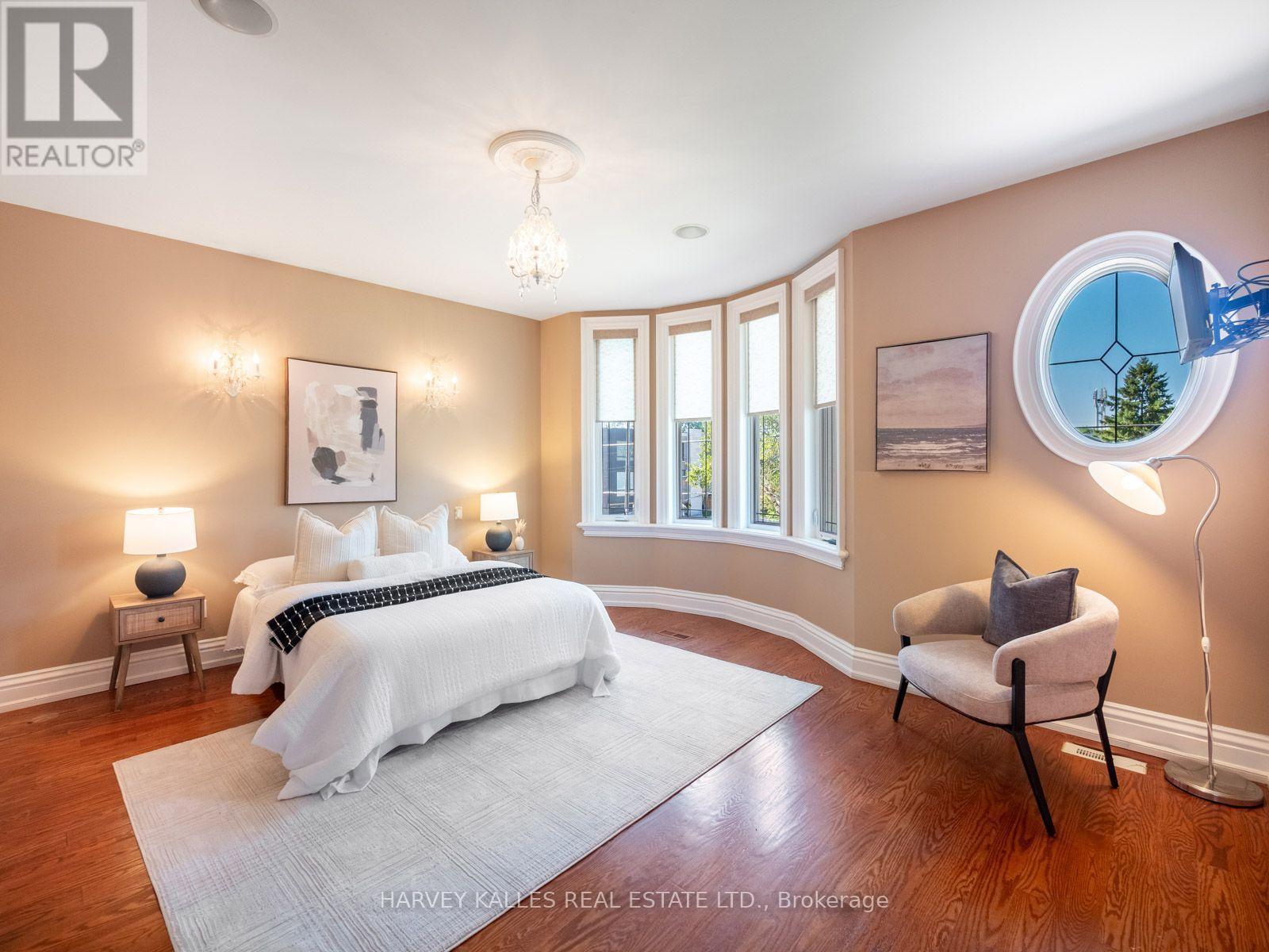 73 Carmichael Avenue, Toronto, Ontario M5M 2W8 - Photo 17 - C13639792