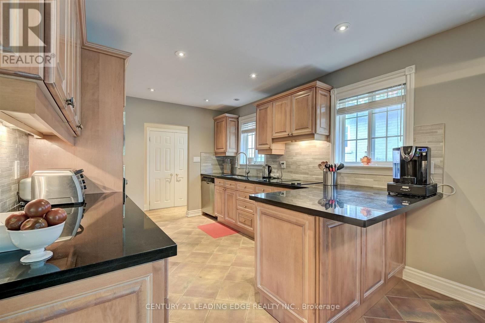 171 Krieghoff Avenue, Markham, Ontario L3R 1W2 - Photo 16 - N13641530